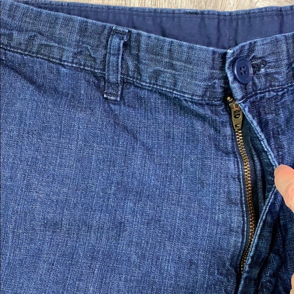 COAT OF ARMS Men's Blue Denim Bermuda Shorts with Pockets - Picture 4 of 9